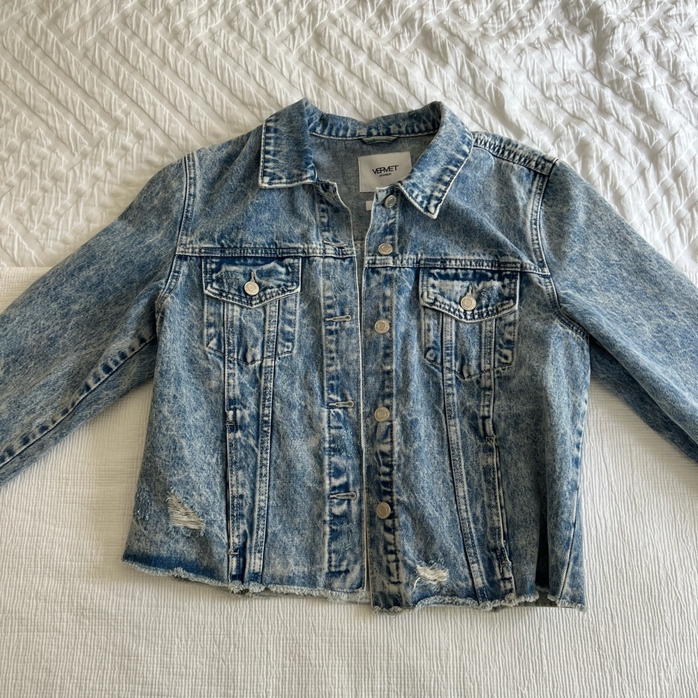 Like New - Distressed Jean Jacket